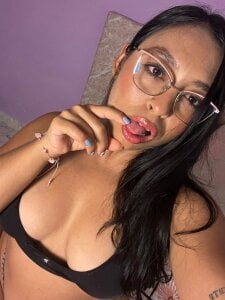 marywhitee__ I like to take photos for you Pic