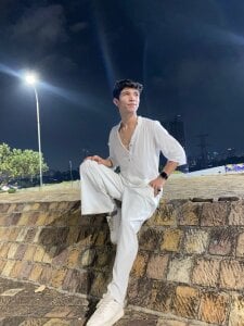 Lassuly2121 Dave Pic 8