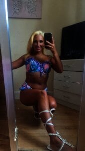 sasharedheas Public Pic