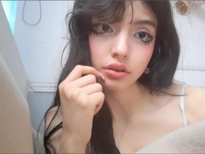 dolly_kitter kullanıcısının My first view🥵 albümü -  2 fotoğraf