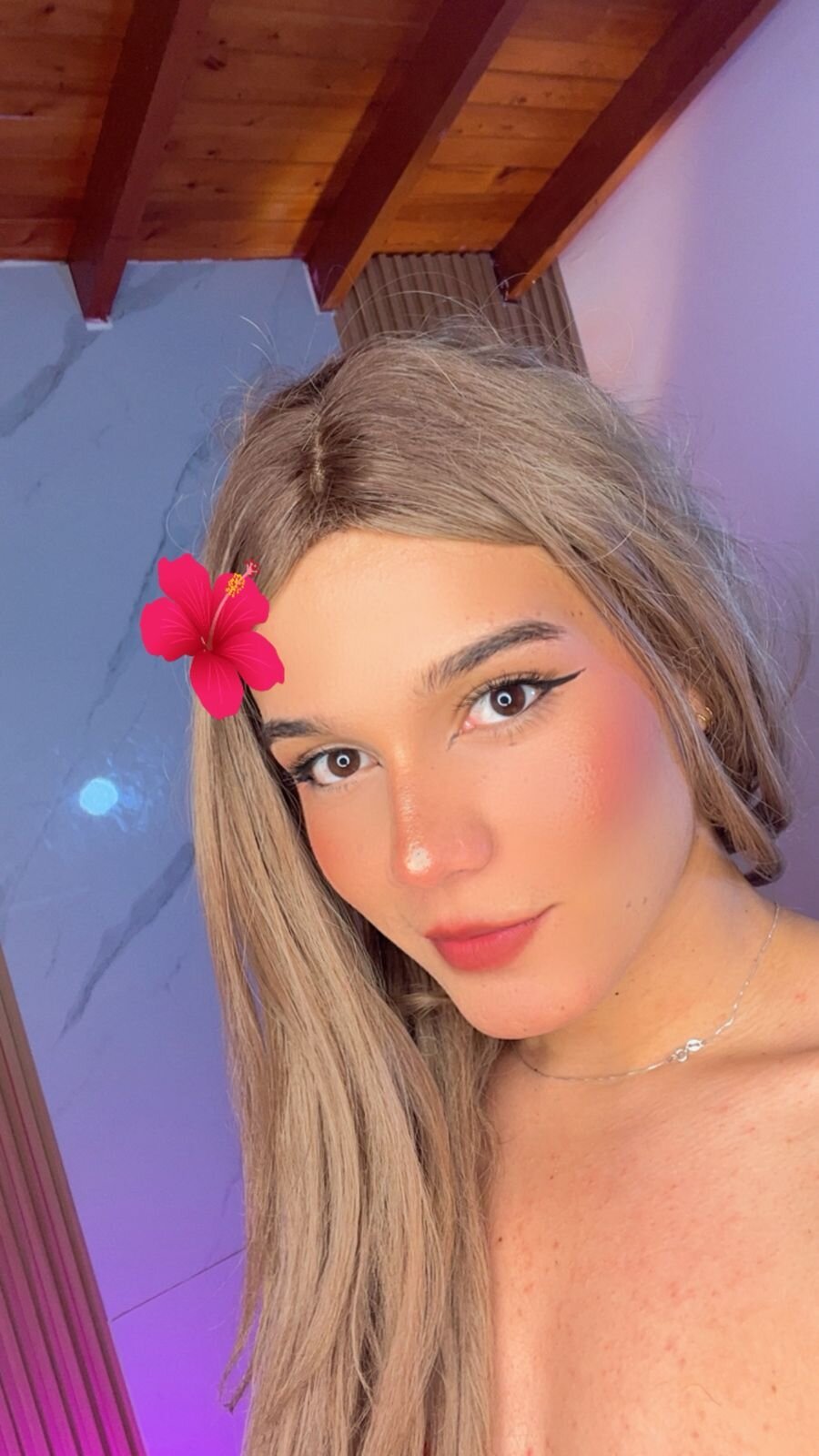 MISS_SAMMYROSE Trendaava kuva 2093