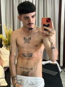 NikoStone_ streaming pics Hình 2