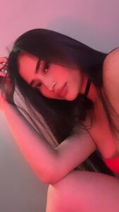 lara_madisson ❤️ Your move—what would you do? Hình