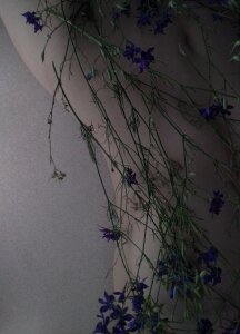 AIinkaMalinka plants and body Pic 5