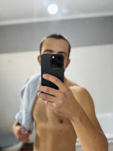 adamrayn Public Pic 2