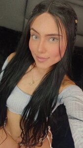 isla_grey_ AMOR Pic 6