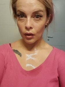 ZoeMesmerizeIf you're curious about ....read this.图片 5