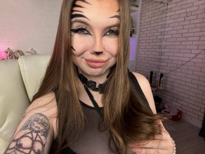 SugarMuse time to do something wild Pic