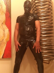 LatinLover_BDSM Public  3টি ছবি