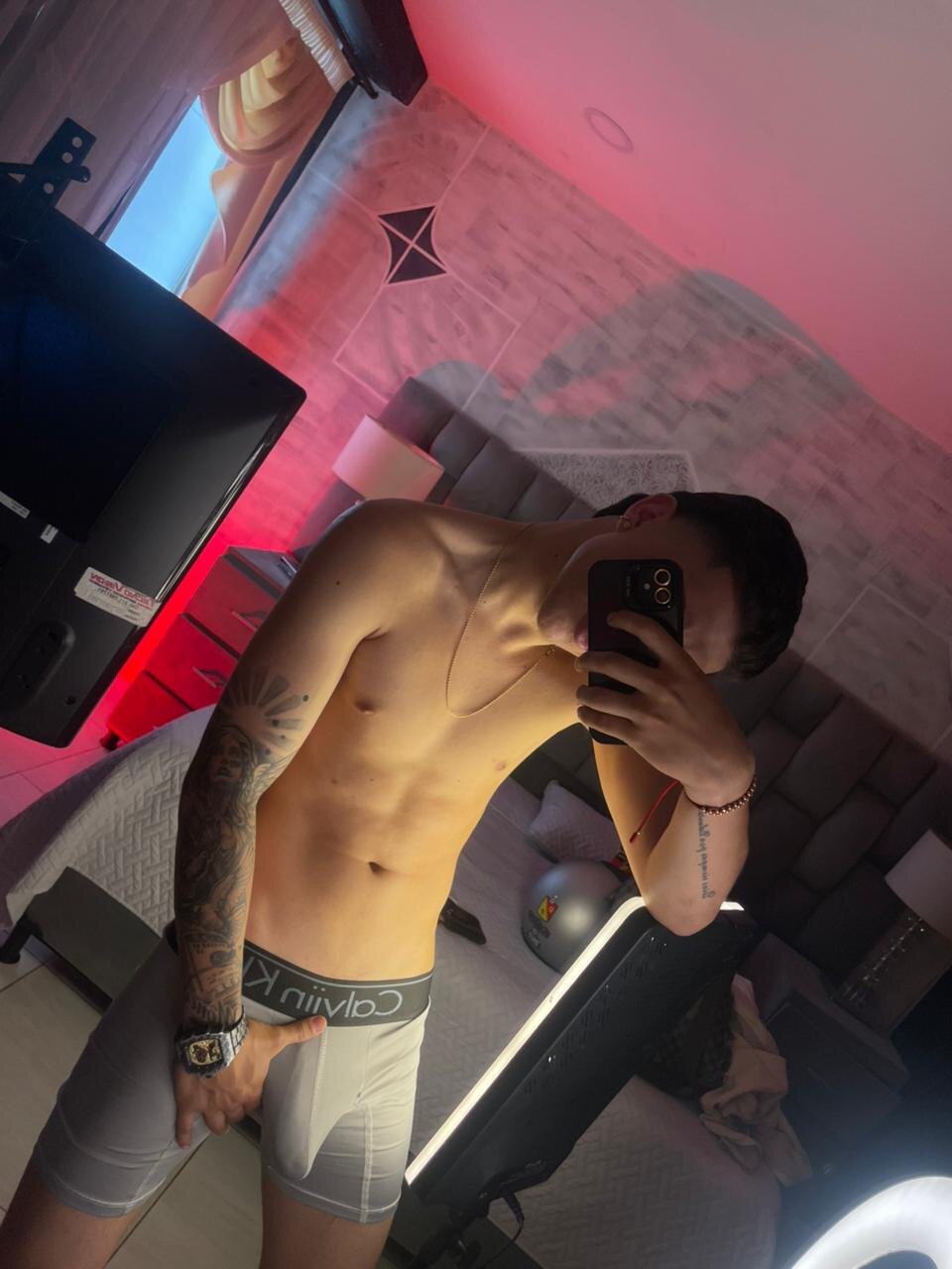 liaamsmiith_ Populært foto 3528