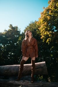 VictoriaHopsons Brown Fever Pic 4