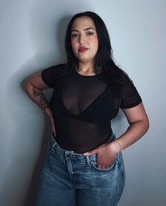 Selena_Noir: Public ( 3 фото)