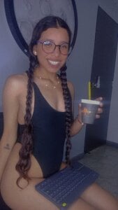 pitufa- hot me 🔥😈 Immagine  5