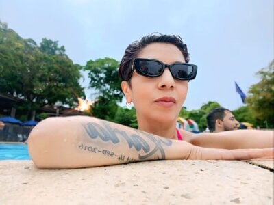 Trinityy__ Enjoying the heat and the pool صورة واحدة|Trinityy__ Enjoying the heat and the pool صورتان|Trinityy__ Enjoying the heat and the pool  3 صور|Trinityy__ Enjoying the heat and the pool  3 صورة