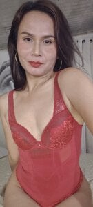 holly_bitch red Foto