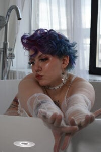 bluelunaray Yummy^ Pic 2