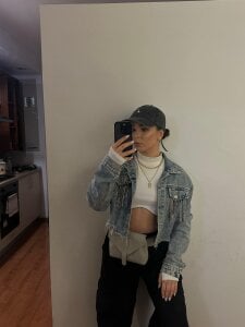 Meet much better me de SkyMusee_  Imagens