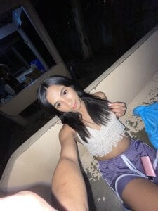 hugeasiancockandrea Sexy Pic 5