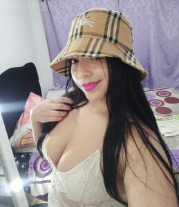 adara_cute_69 Public Foto 4