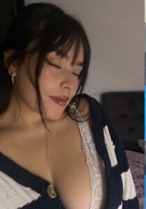 Laksmy_v Public Pic 2