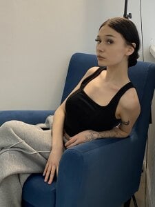 LynnCiprian Public Pic 6