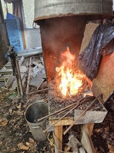 MasterForgedRayy: Master Ray in the Forge ( 3 фото)