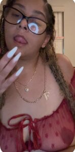 tastesosweet She is me Pic