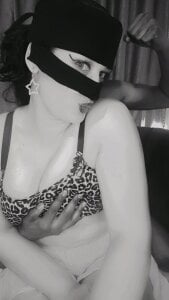 الملكه نور المصريه od ONY-Koky  4 snímek