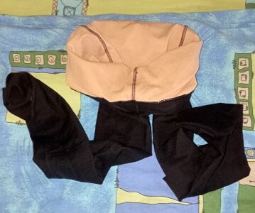 Caprron I tried tights Second skin Pic 7