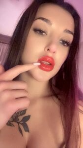 JennyRuthJP kiss lips Foto