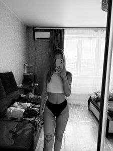 VernitaFiscalini Magic in the summer Pic 5