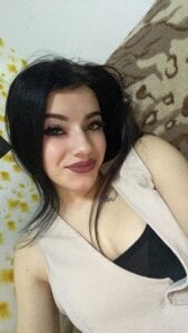 CallieDoll Public Foto 4