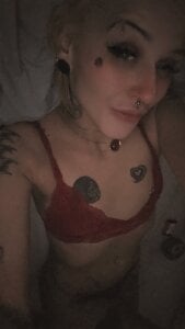 Socialfaker kullanıcısının Selfies albümü -  3 fotoğraf