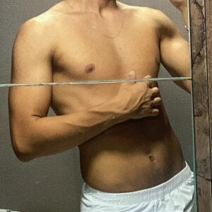 Just a preview 🫦 de Young_Brazillians  4 Imagens