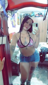 hottt_girl_lesbian Public Pic 4