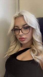 blonde babe🍒 de samybabe Foto