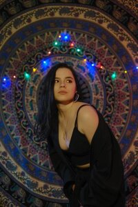 Xiangling_07 Public Pic 2