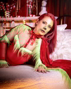 ada_mclaine Merry Christmas🎄🎄 Pic 5