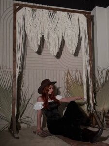 Ember_Vexen Public Pic 5