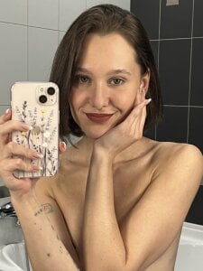 AllyHorny_ Public 圖片 7