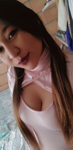 emilykresly .... Pic 2