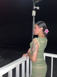 lil_cummer69 Beach vibes🍑 Φωτογραφία 3