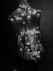 Sauntper Tape Bond Shadows Pic 5