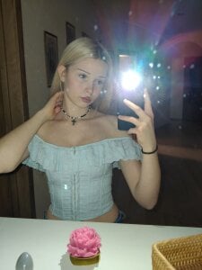 CherrylHolme Public Pic 2