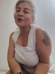 Abby-Blonde Original , natural y Hot Pic