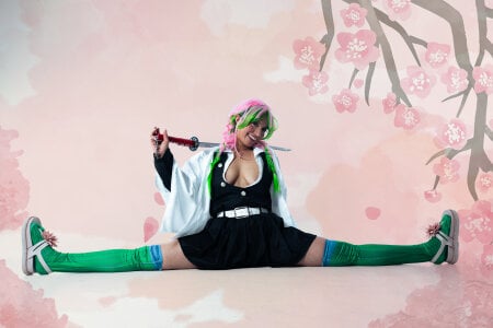 AmyRox_ HALLOWEEN 😈🎃 Pic 3