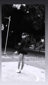 Daphnne_XXX Public Gambar