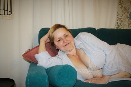 ScarlettSoft Your sexy lady Pic 9