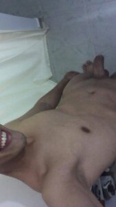 VergMorey24 yo  4টি ছবি