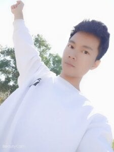 Qianluo003: Public ( фото)